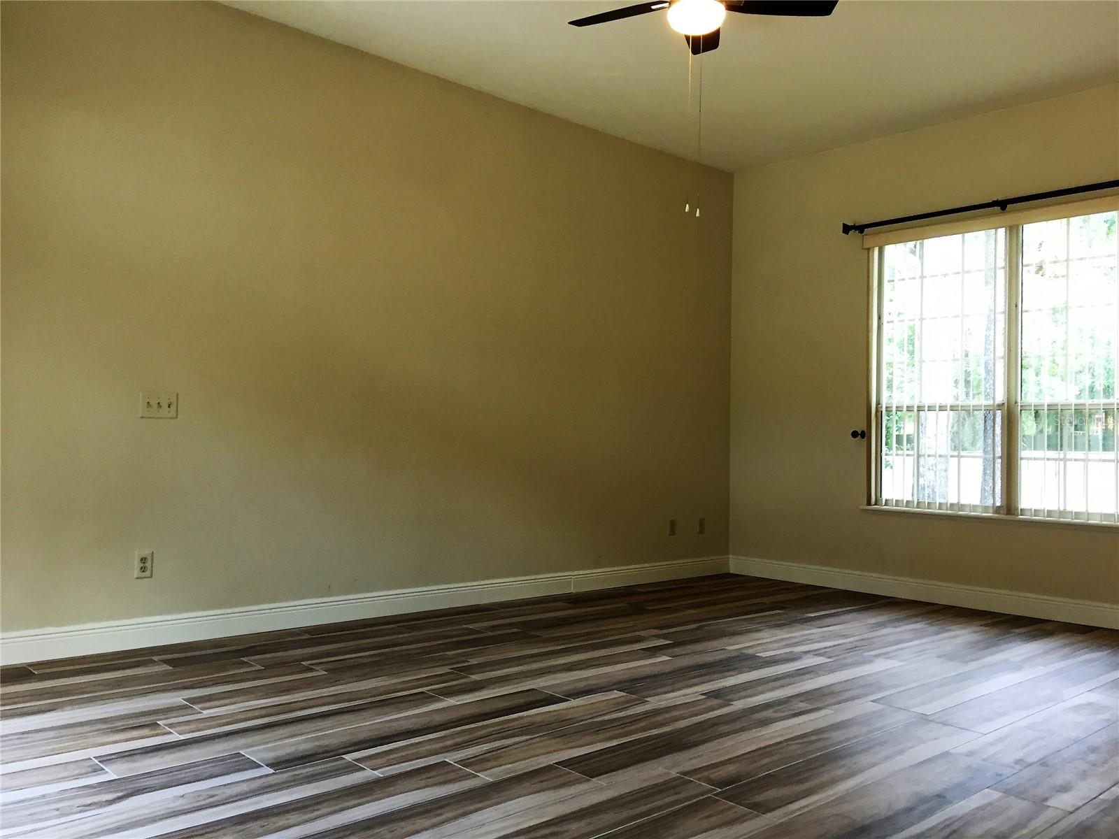 Image 11 of 19 For 4414 91st Drive