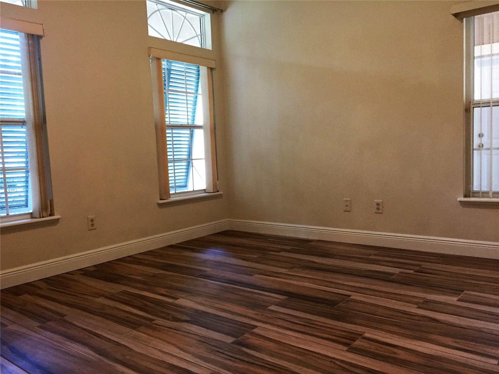 Image 15 of 19 For 4414 91st Drive