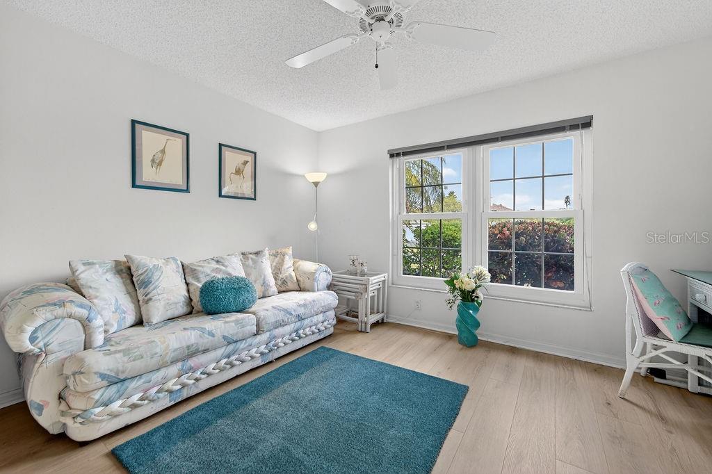 Image 12 of 36 For 5078 47th Street W