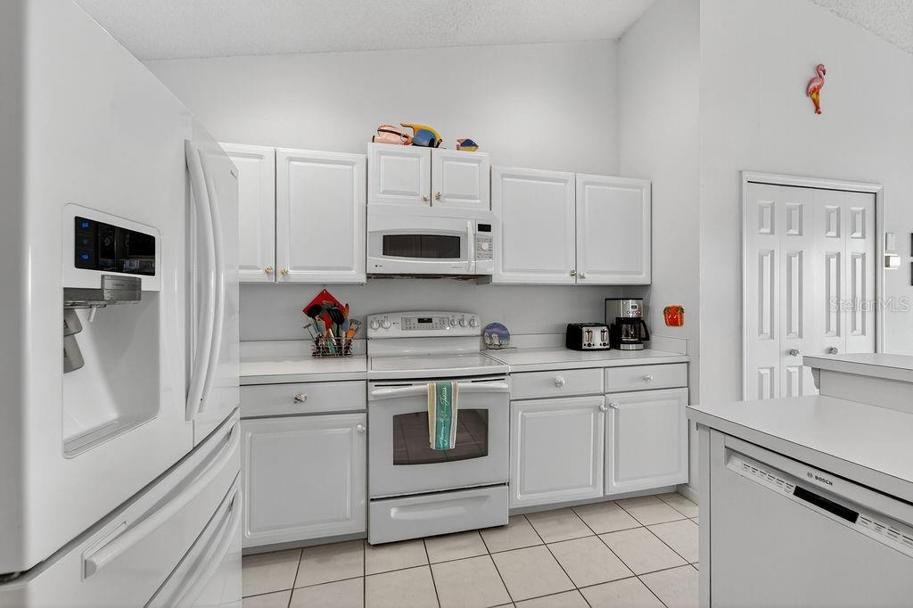 Image 18 of 36 For 5078 47th Street W