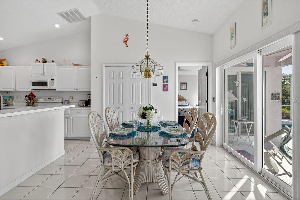 Image 6 of 36 For 5078 47th Street W