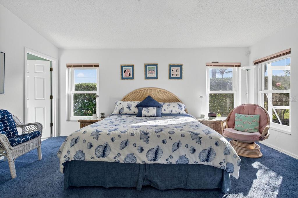 Image 7 of 36 For 5078 47th Street W