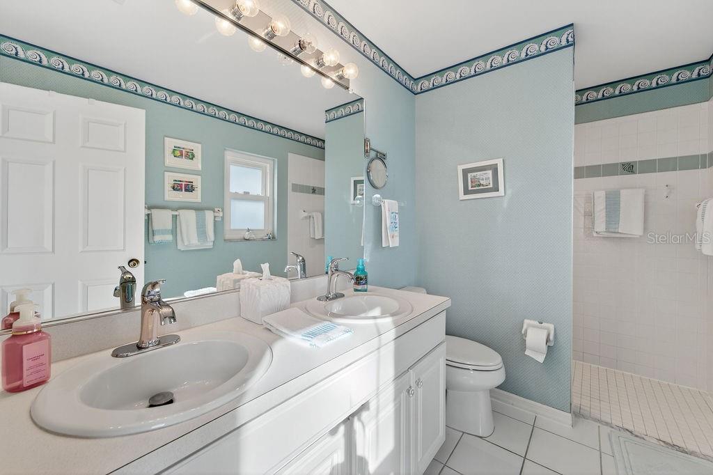 Image 9 of 36 For 5078 47th Street W