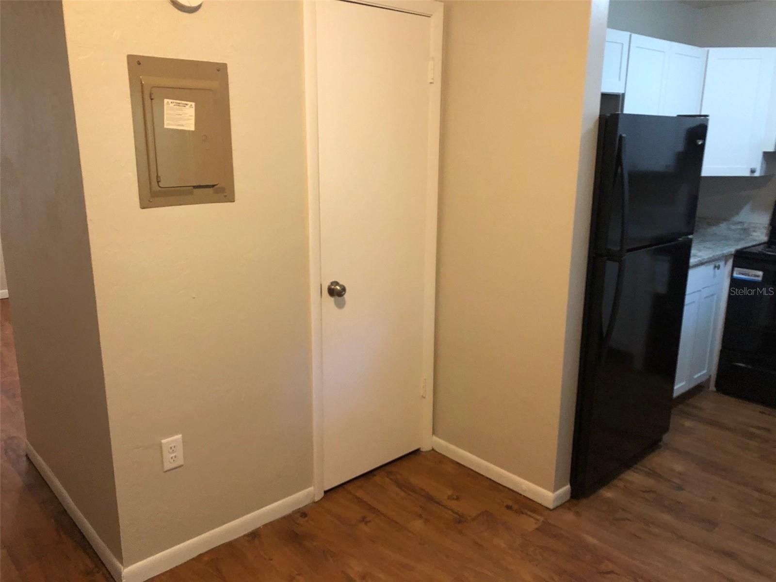 Image 5 of 16 For 6818 42nd Place D