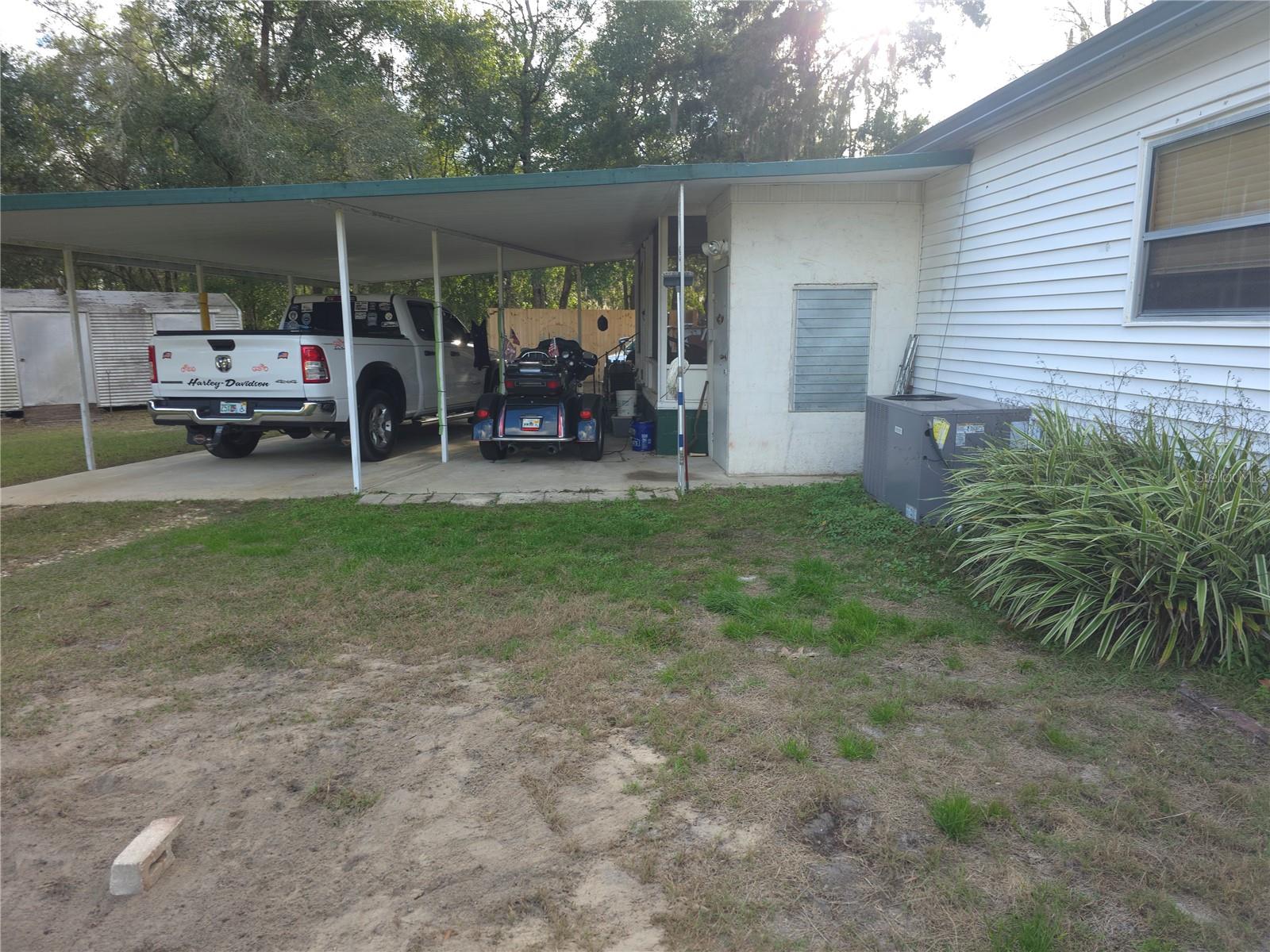 Image 9 of 44 For 240 Kitty Avenue