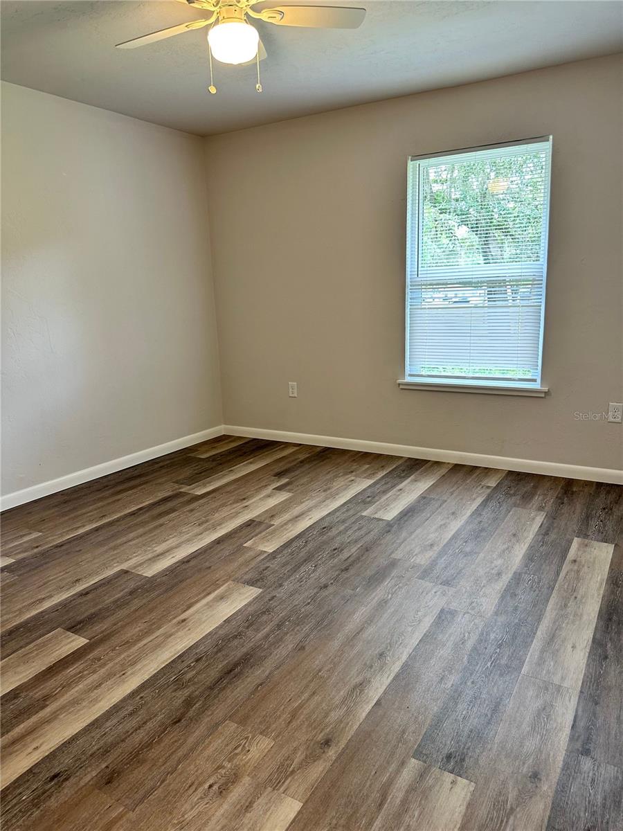 Image 10 of 14 For 2220 39th Way C