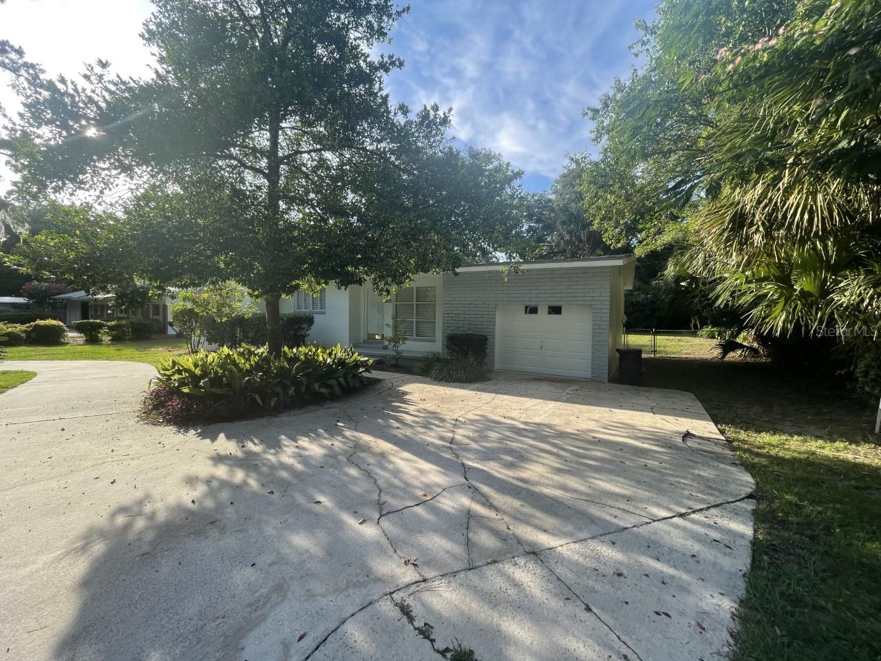 Image 3 of 14 For 3456 7th Avenue