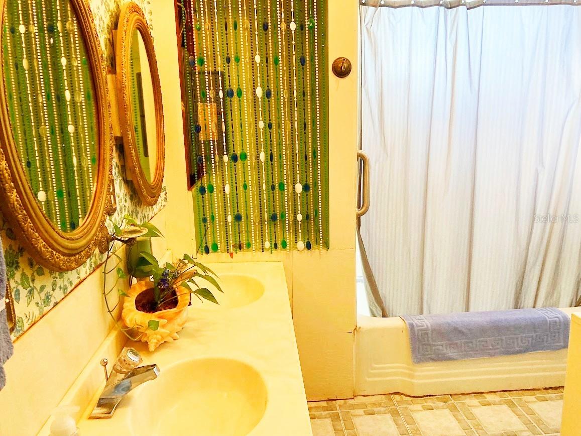 Image 9 of 23 For 125 6th Street