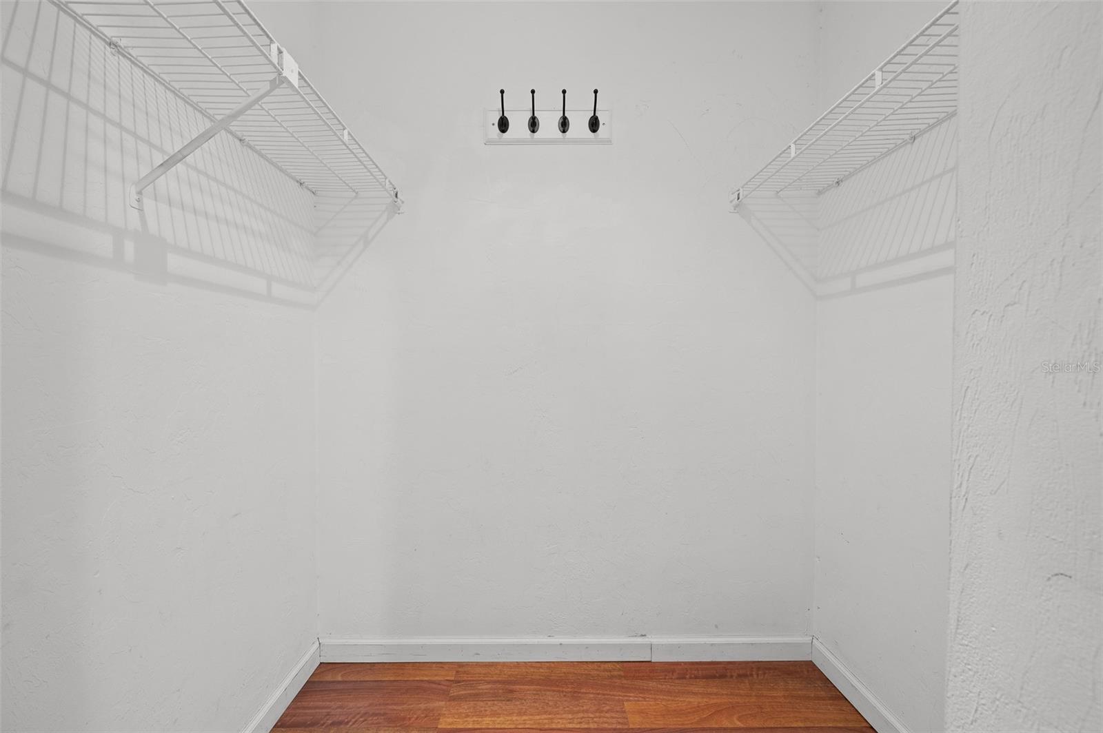 Image 12 of 20 For 2508 35th Place 151