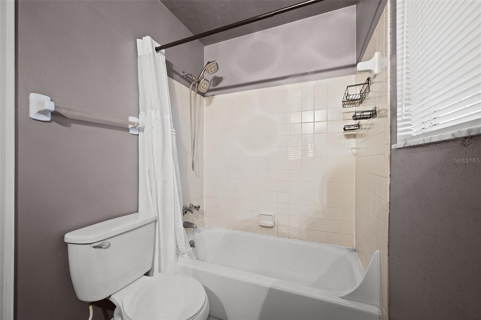 Image 14 of 20 For 2508 35th Place 151