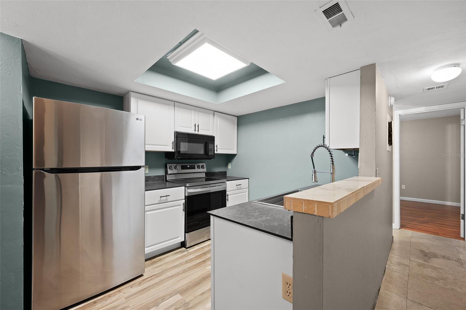 Image 5 of 20 For 2508 35th Place 151