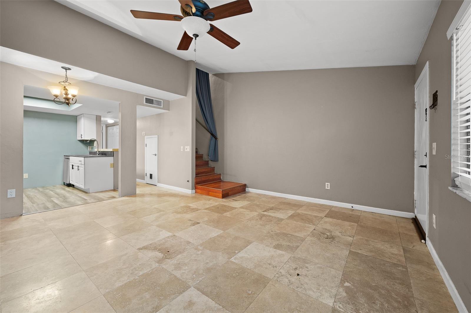 Image 6 of 20 For 2508 35th Place 151