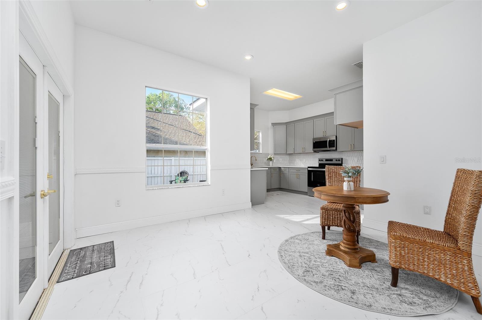 Image 10 of 45 For 9405 31st Lane