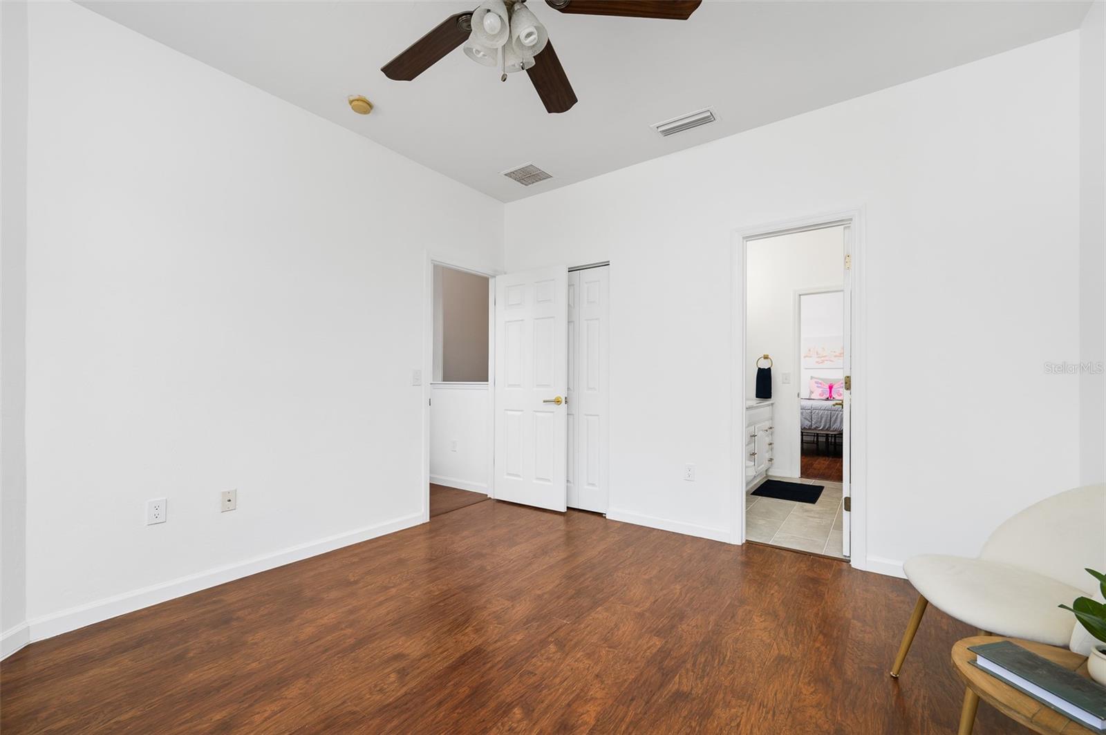 Image 27 of 45 For 9405 31st Lane