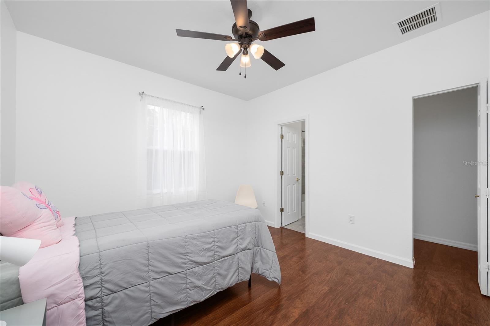 Image 31 of 45 For 9405 31st Lane