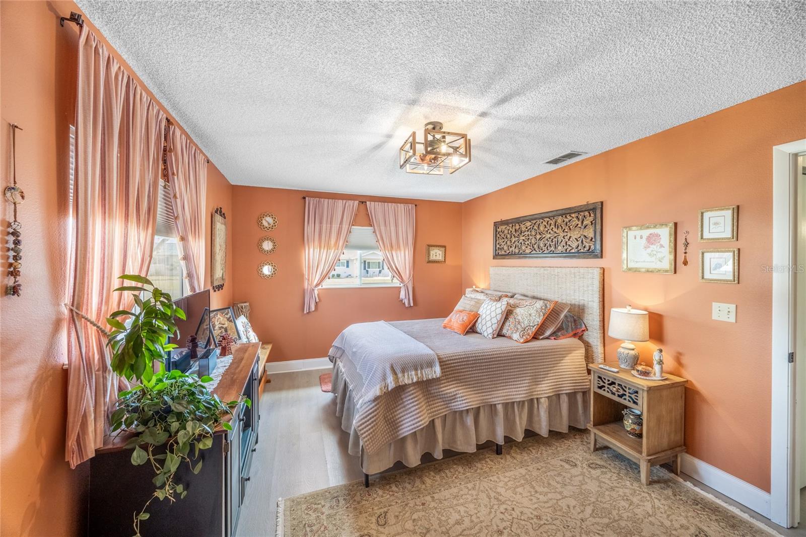 Image 19 of 48 For 11250 78th Court