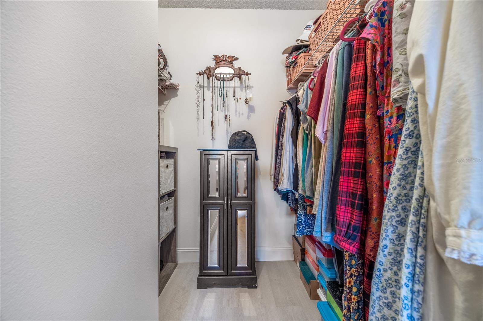 Image 22 of 48 For 11250 78th Court