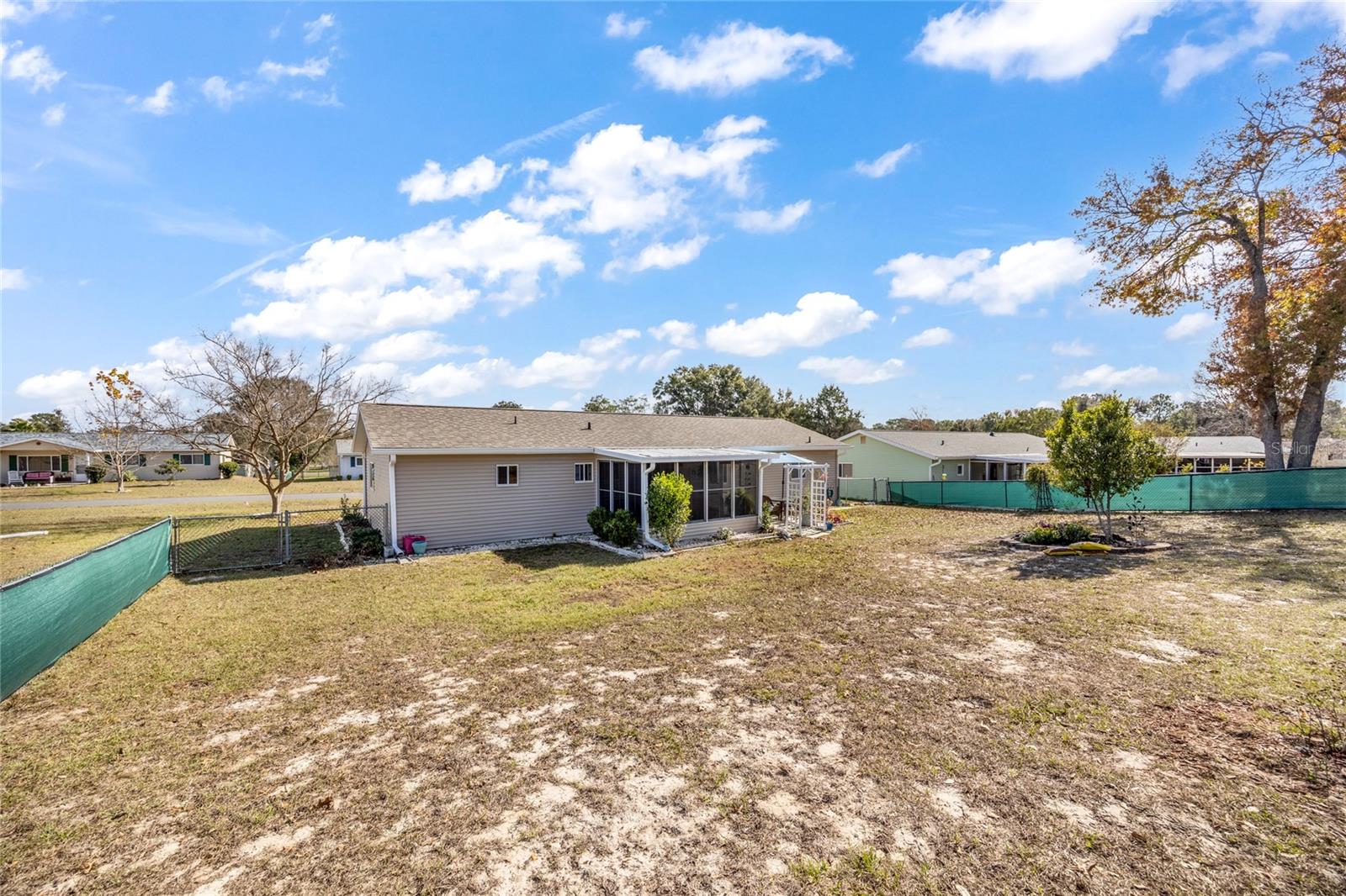 Image 40 of 48 For 11250 78th Court