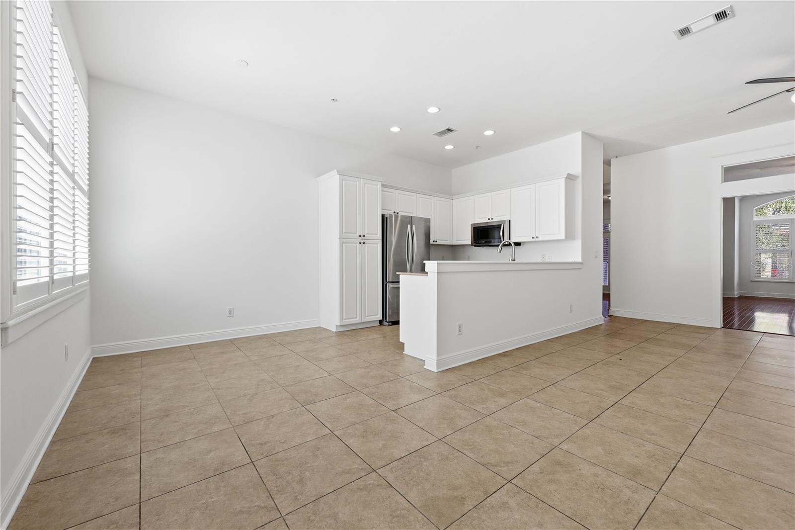 Image 12 of 53 For 132 4th Street 23