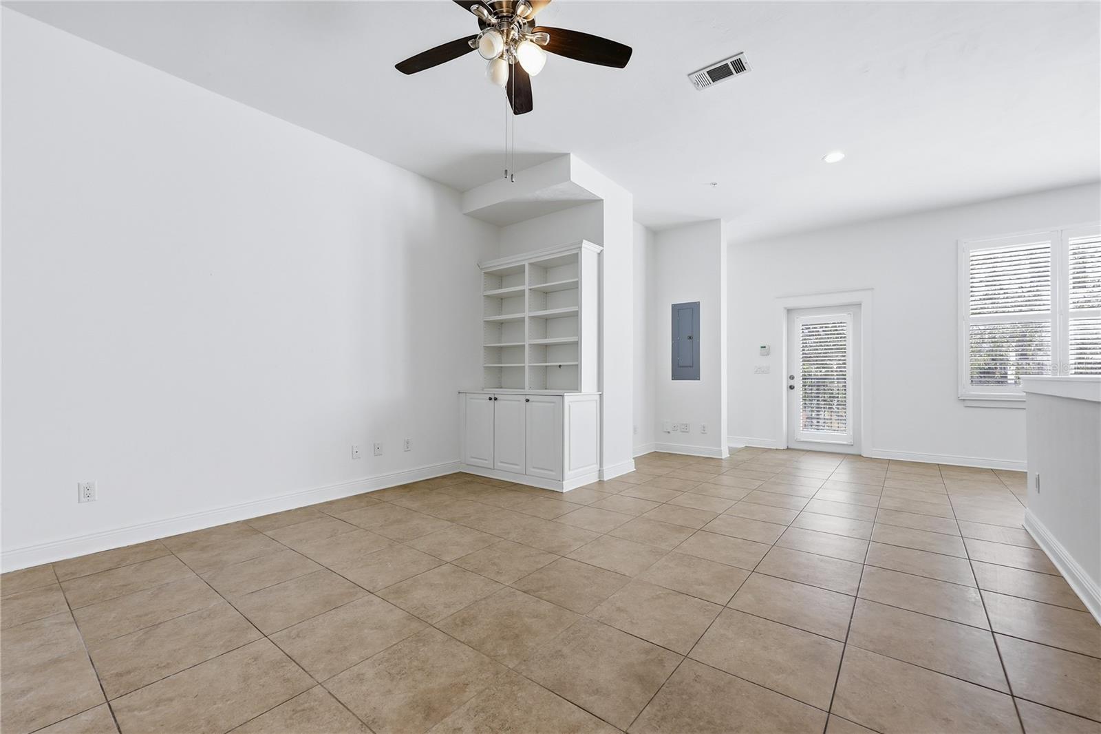 Image 14 of 53 For 132 4th Street 23