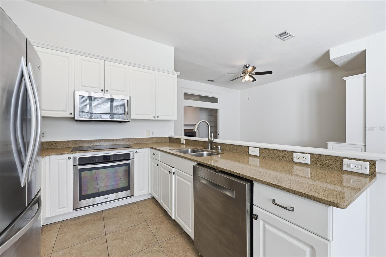 Image 8 of 53 For 132 4th Street 23