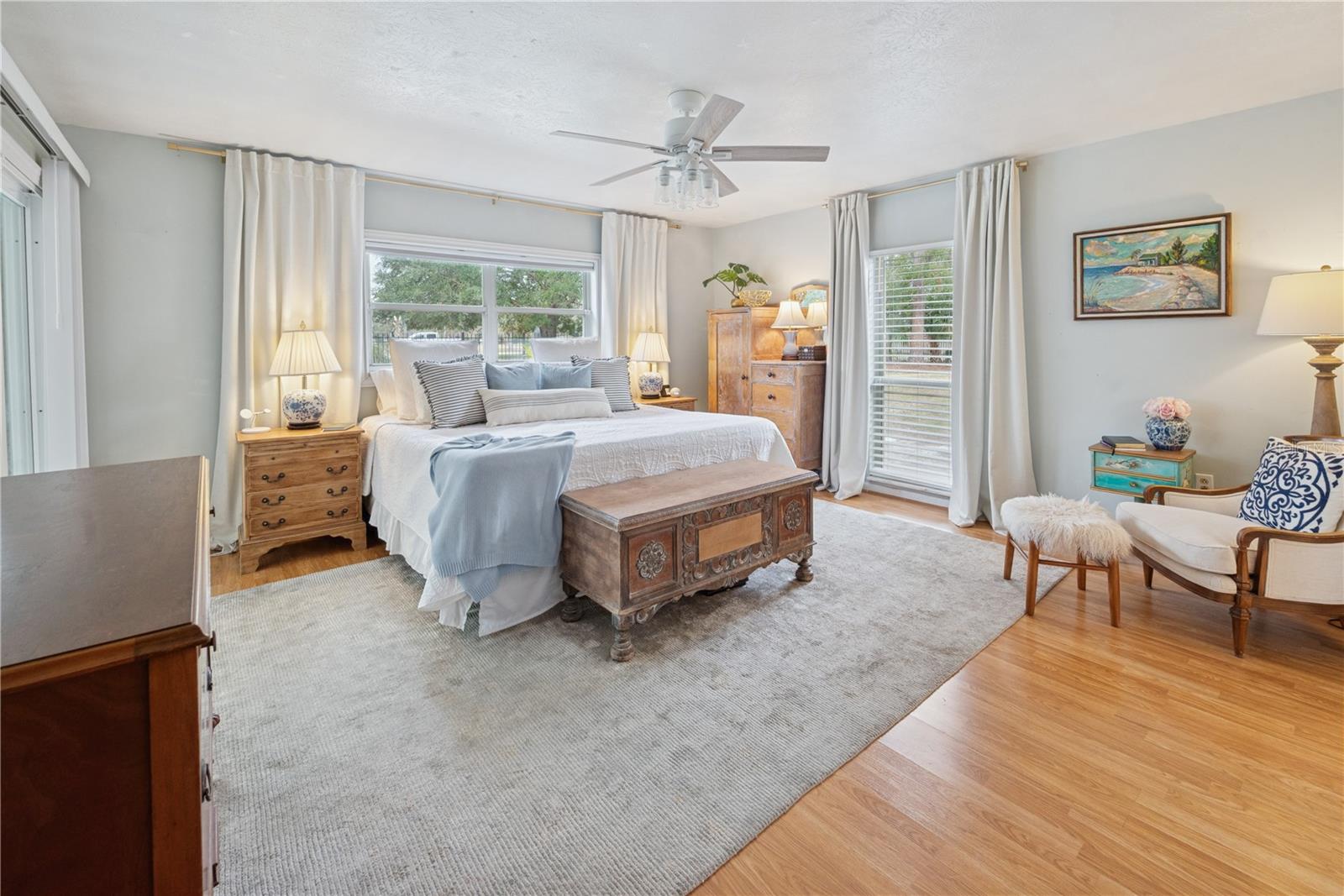 Image 20 of 47 For 15346 14th Avenue