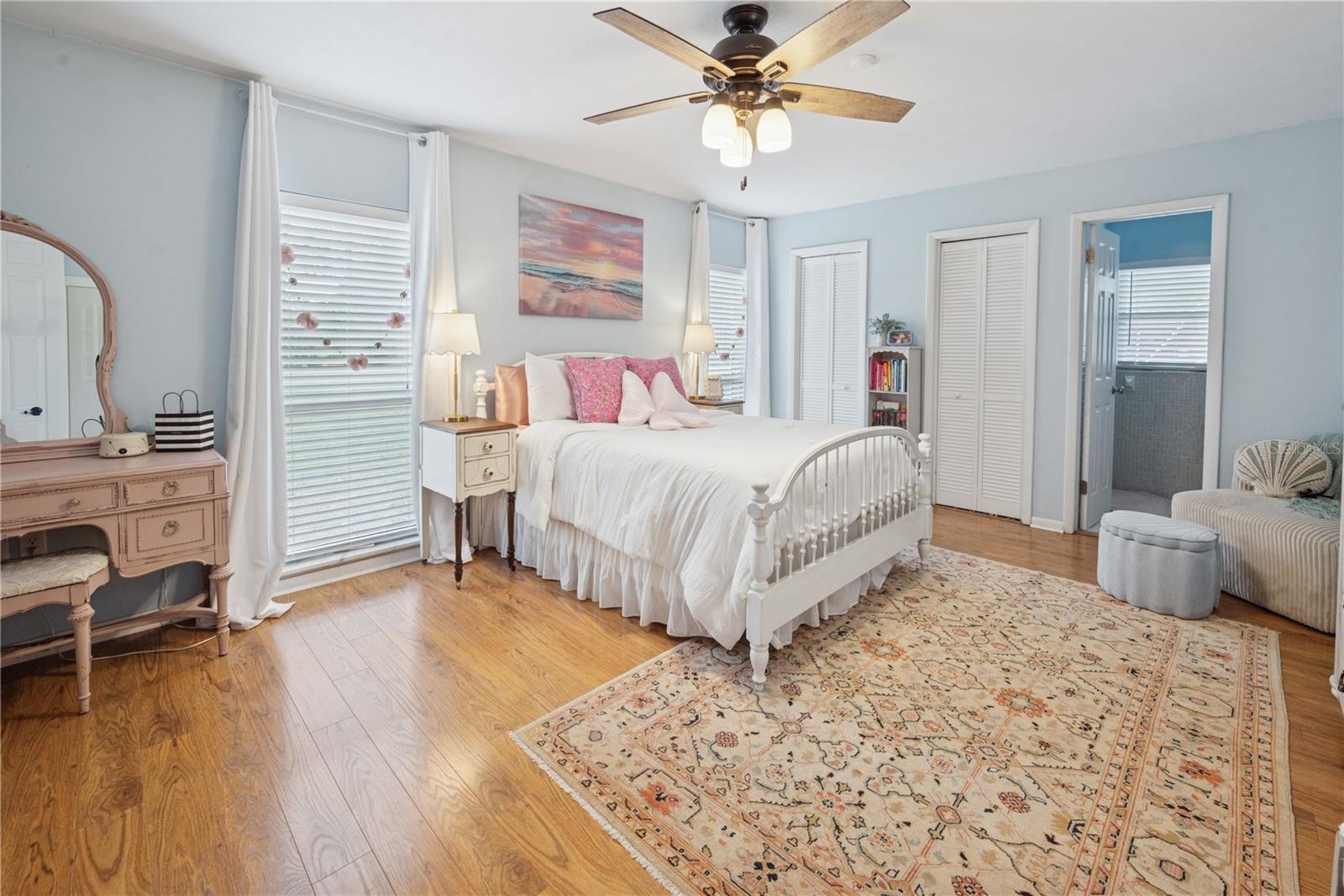 Image 26 of 47 For 15346 14th Avenue