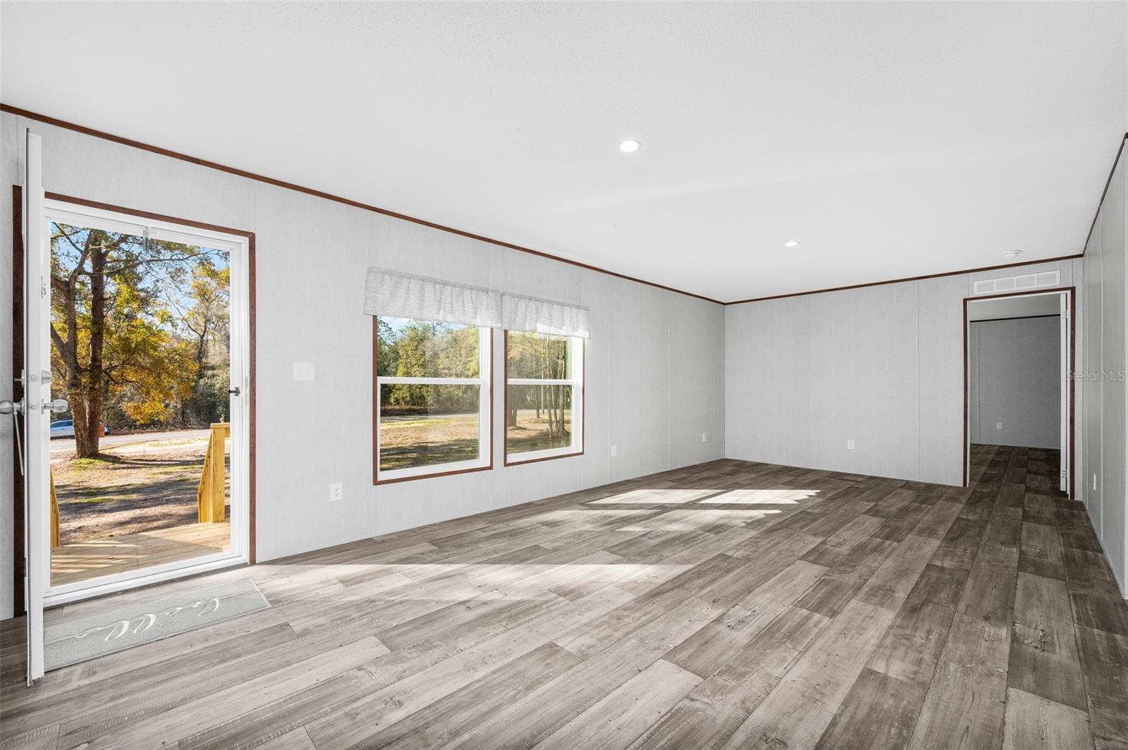 Image 15 of 45 For 10071 80th Street