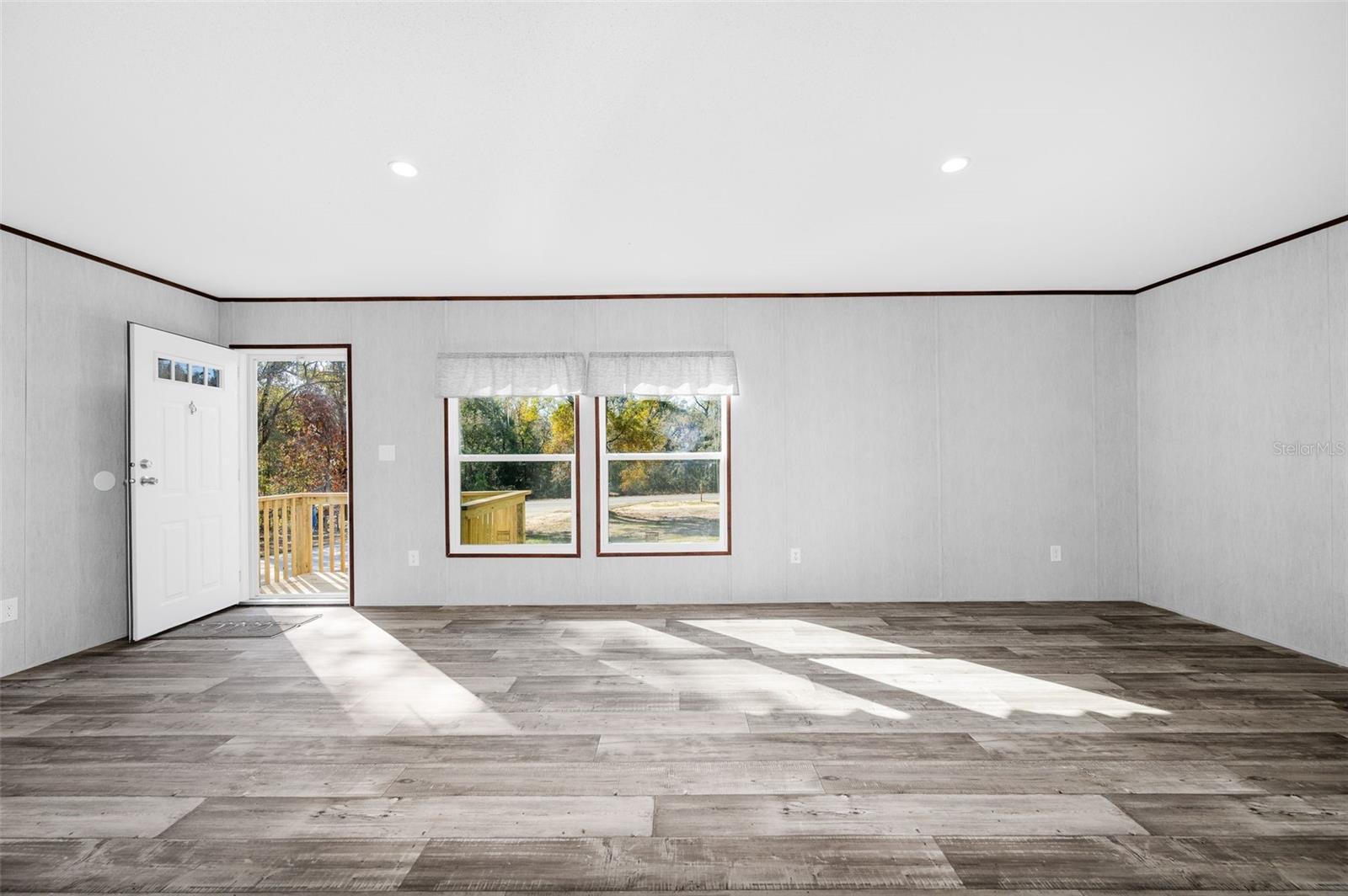 Image 17 of 45 For 10071 80th Street