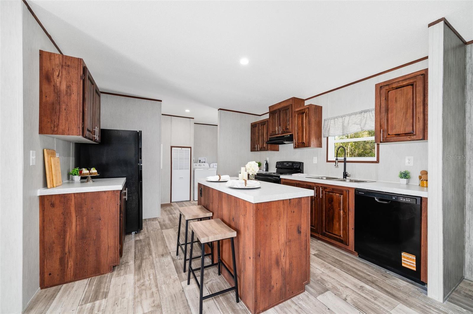 Image 19 of 45 For 10071 80th Street