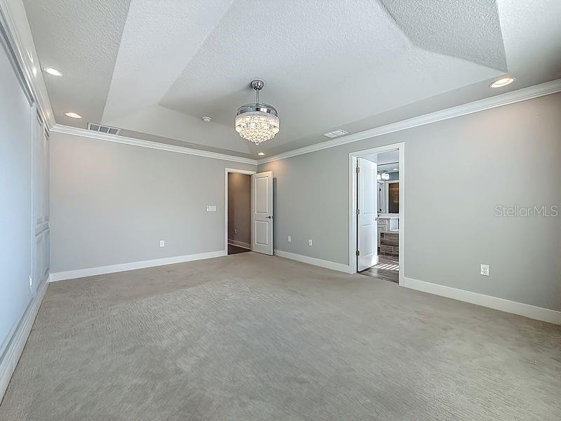 Image 21 of 53 For 2005 Palm Key Avenue