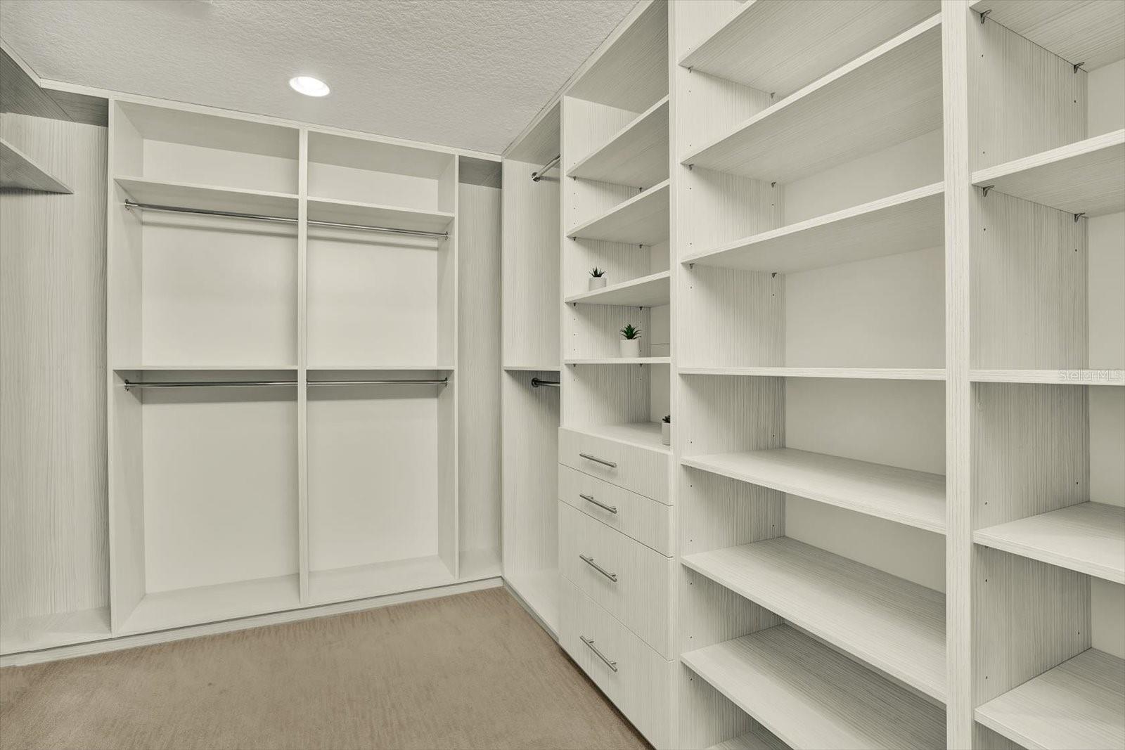 Image 22 of 53 For 2005 Palm Key Avenue