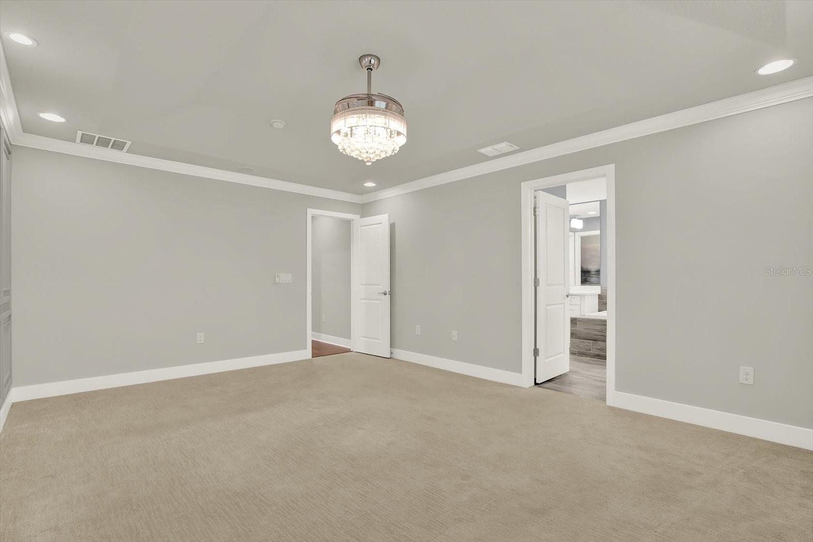 Image 30 of 53 For 2005 Palm Key Avenue