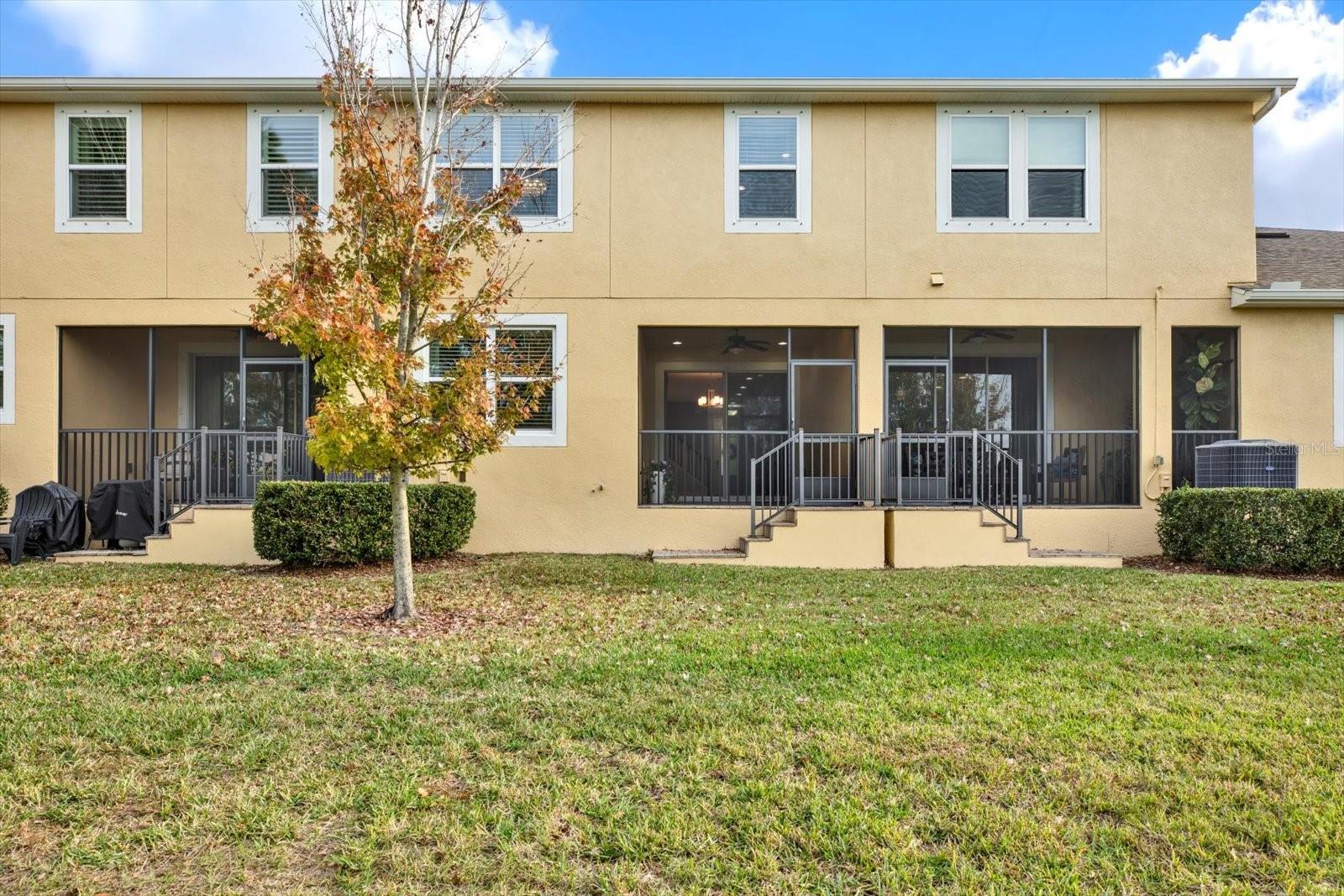 Image 38 of 53 For 2005 Palm Key Avenue