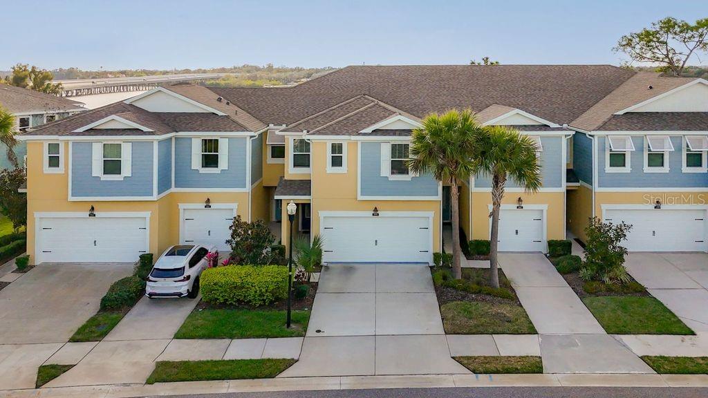 Image 5 of 53 For 2005 Palm Key Avenue