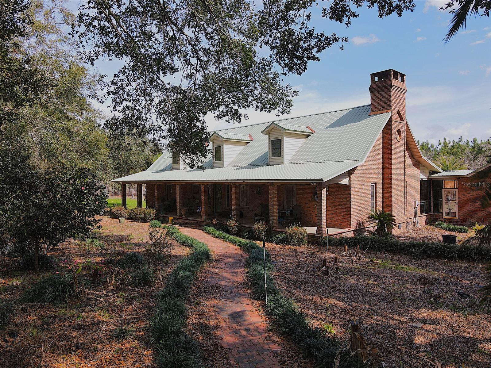 Image 2 of 97 For 272 County Road 337