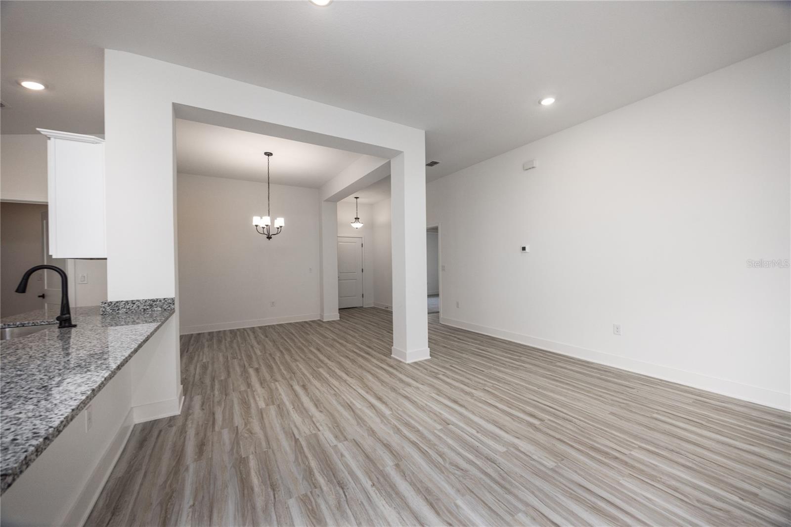 Image 7 of 29 For 581 Bellflower Drive