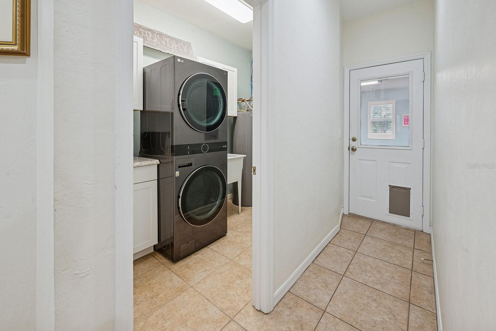 Image 20 of 50 For 6719 82nd Avenue