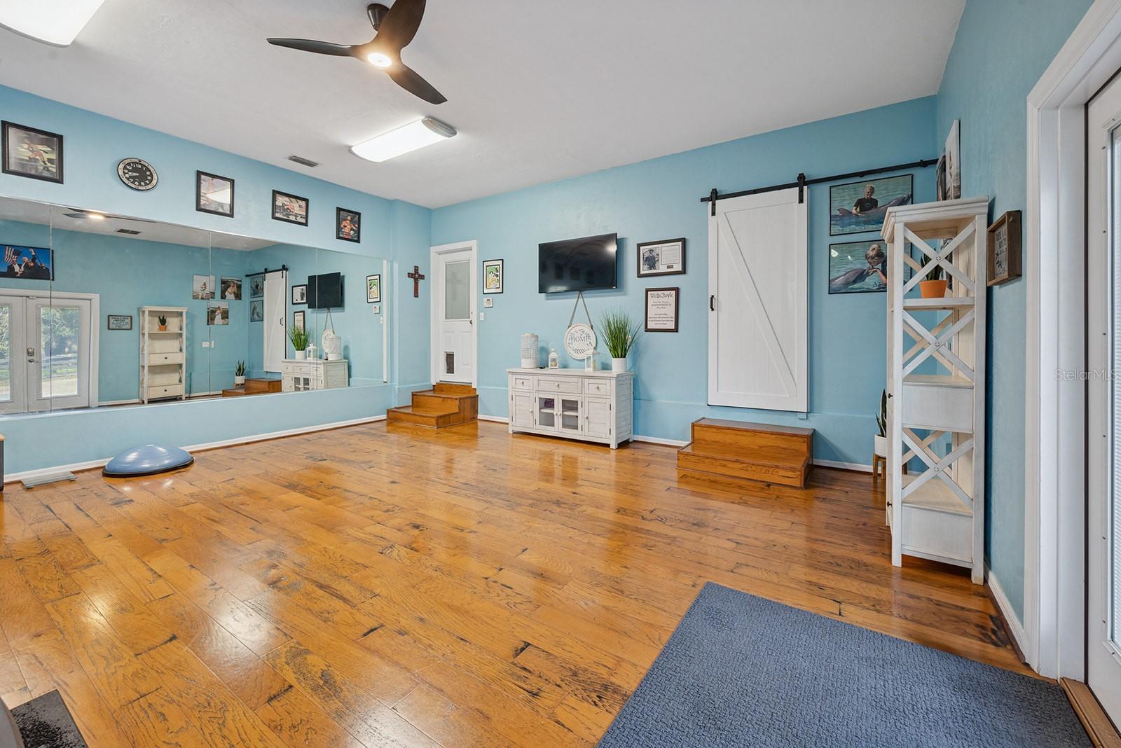 Image 29 of 50 For 6719 82nd Avenue