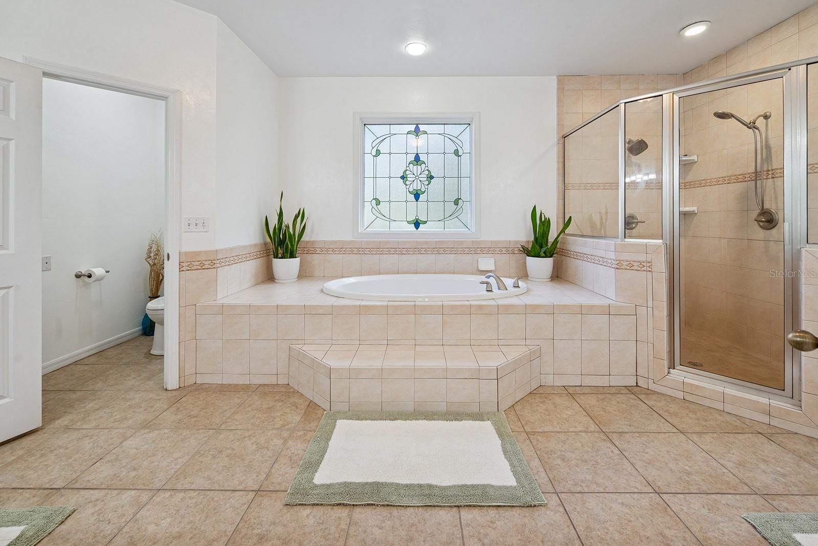 Image 34 of 50 For 6719 82nd Avenue