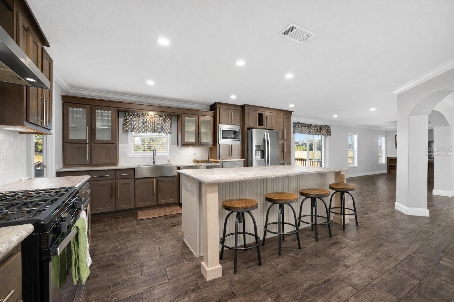 Image 30 of 67 For 3789 202nd Street