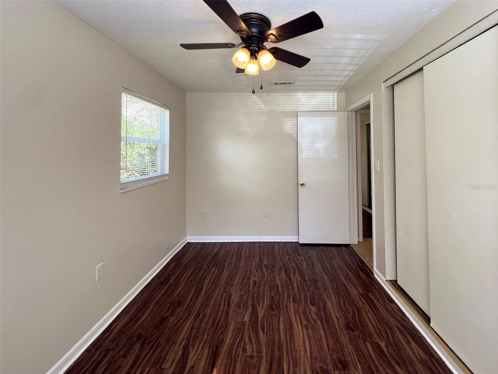 Image 15 of 31 For 536 34th Street