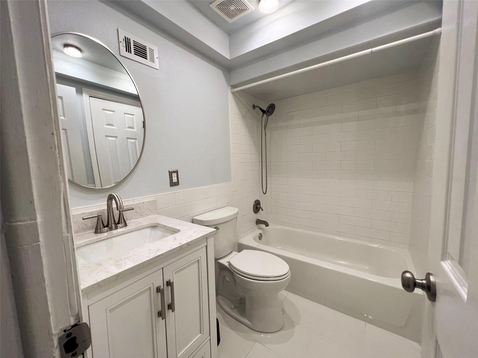 Image 16 of 31 For 536 34th Street