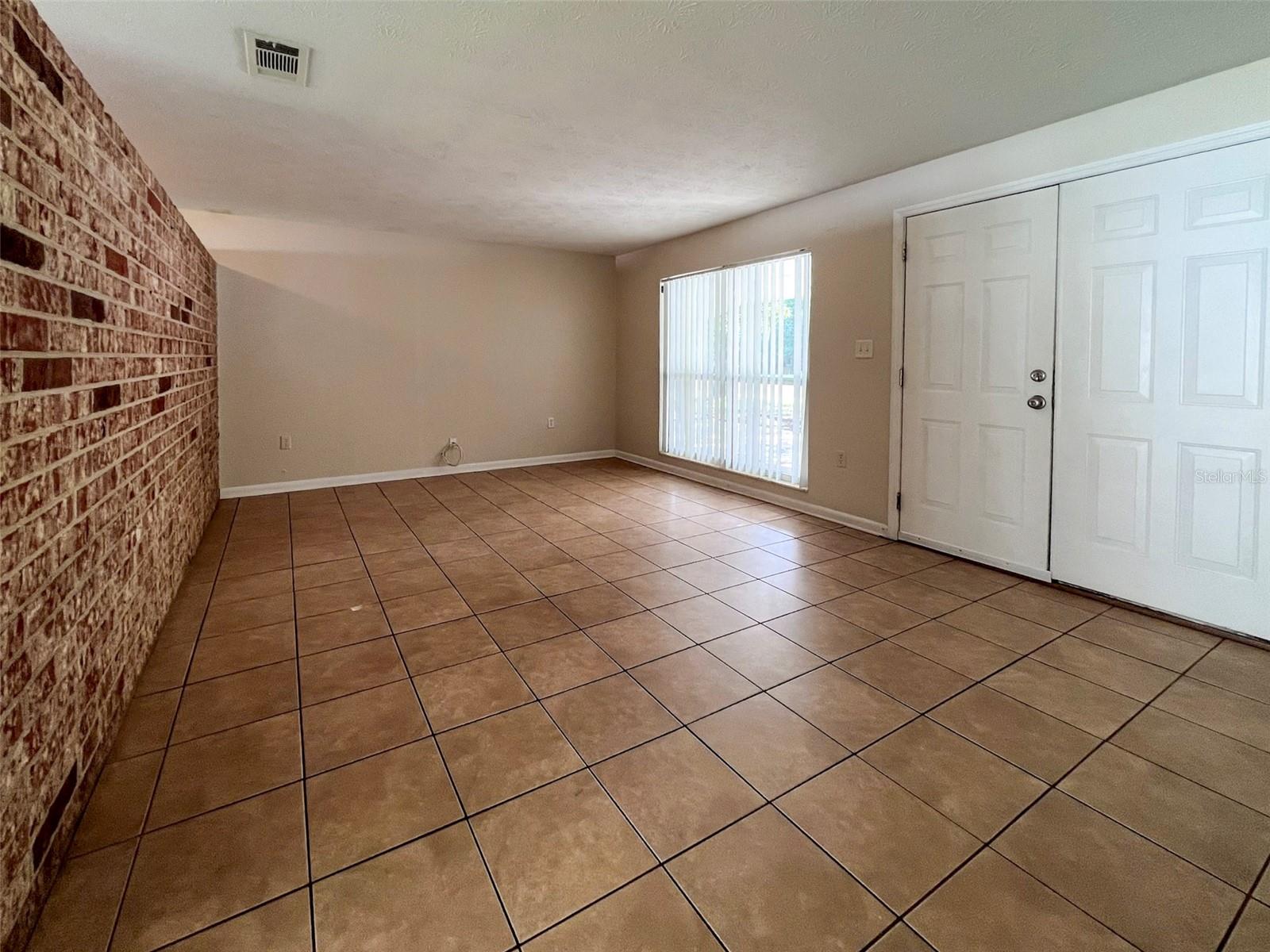 Image 19 of 31 For 536 34th Street