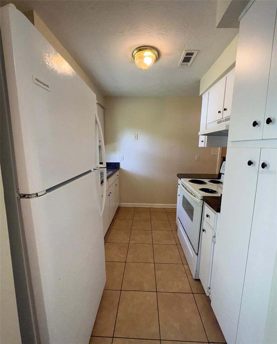 Image 6 of 31 For 536 34th Street