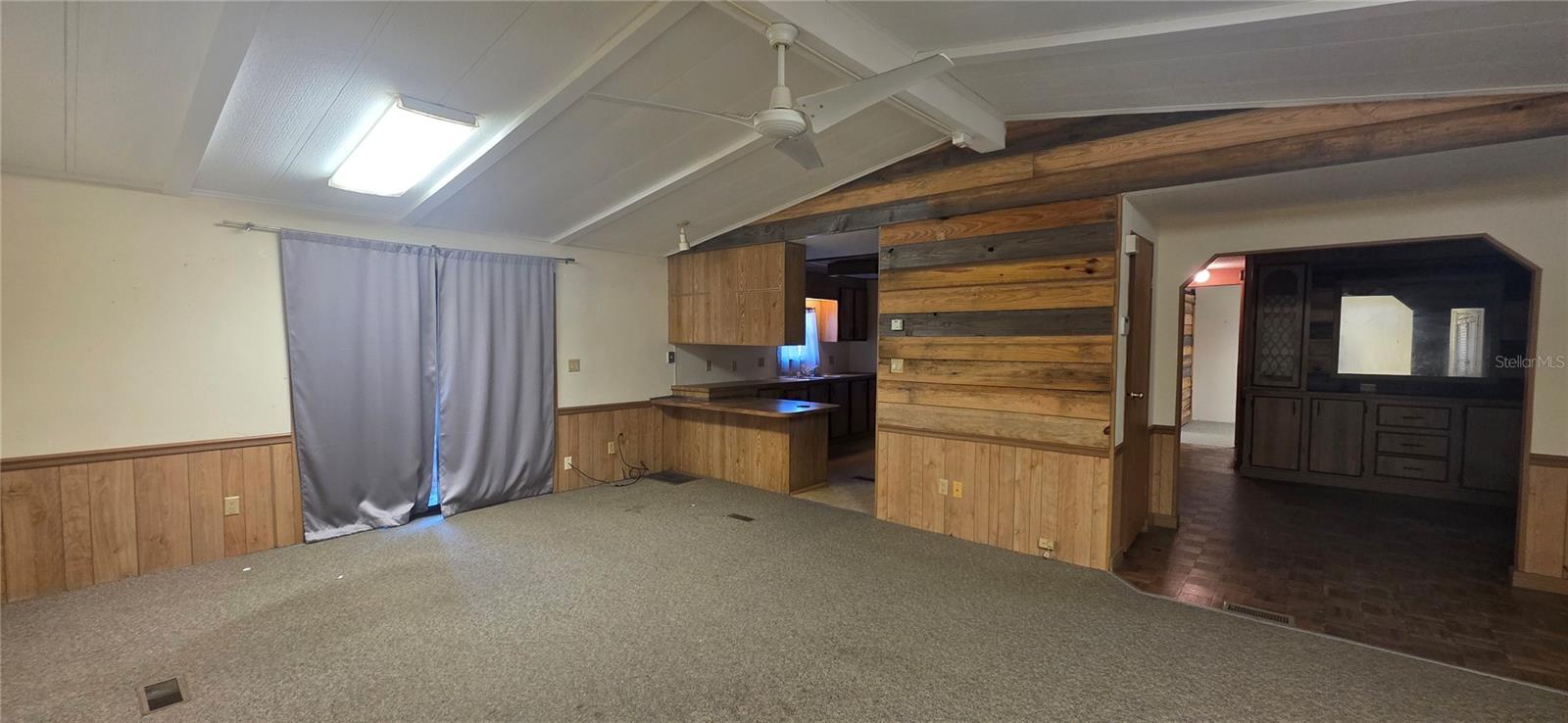 Image 2 of 7 For 85 255th Street