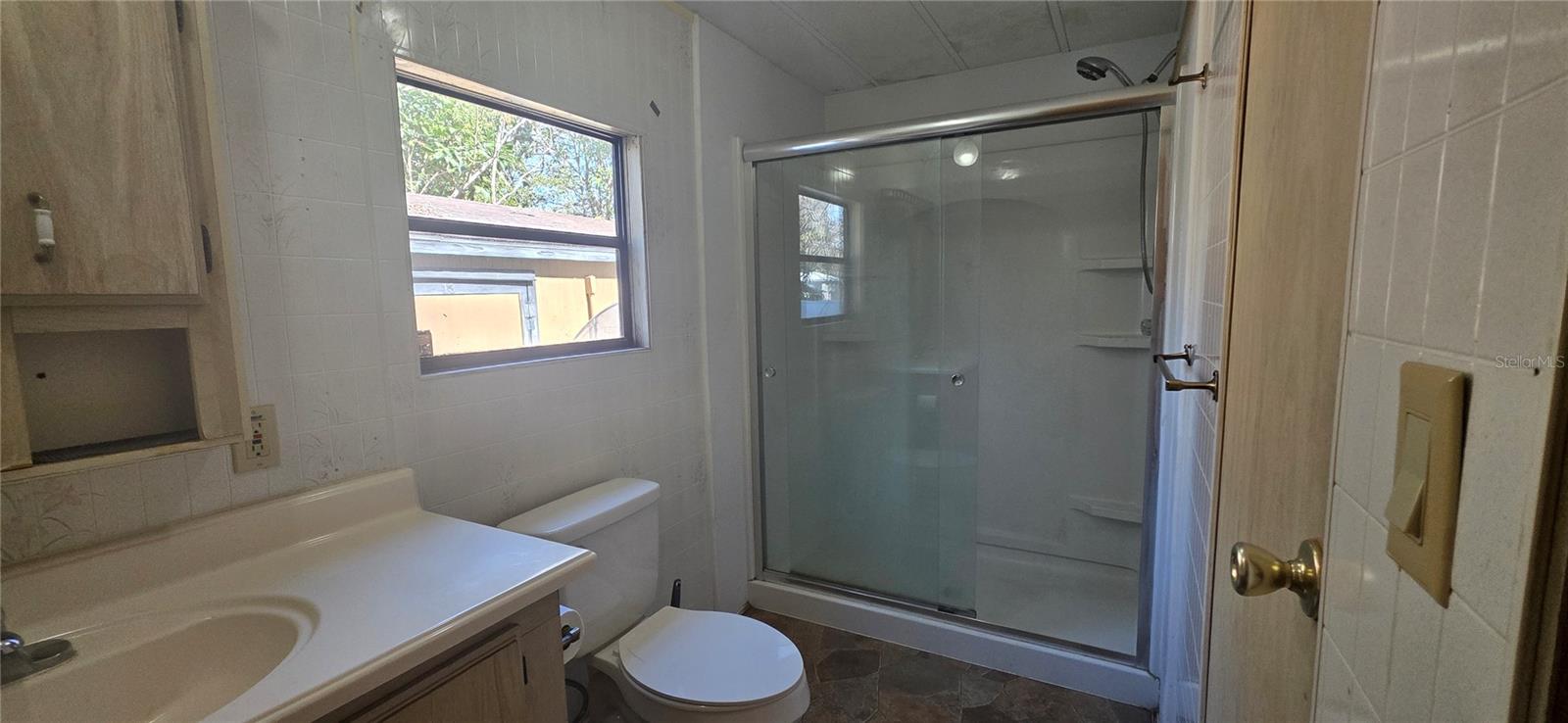 Image 4 of 7 For 85 255th Street