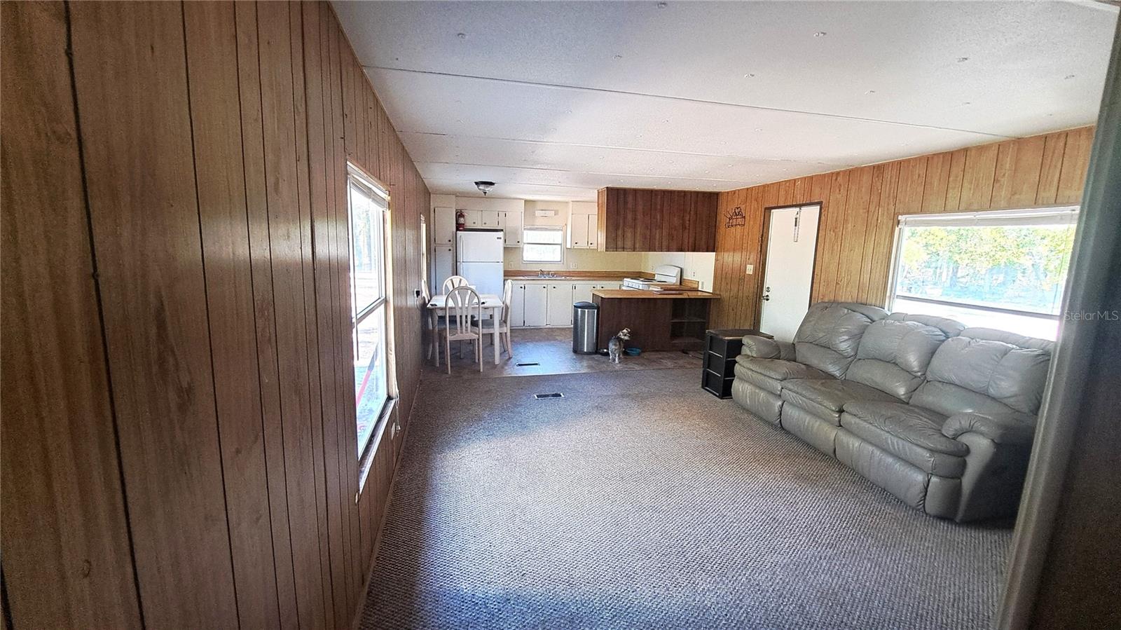 Image 4 of 16 For 669 Shiloh Street