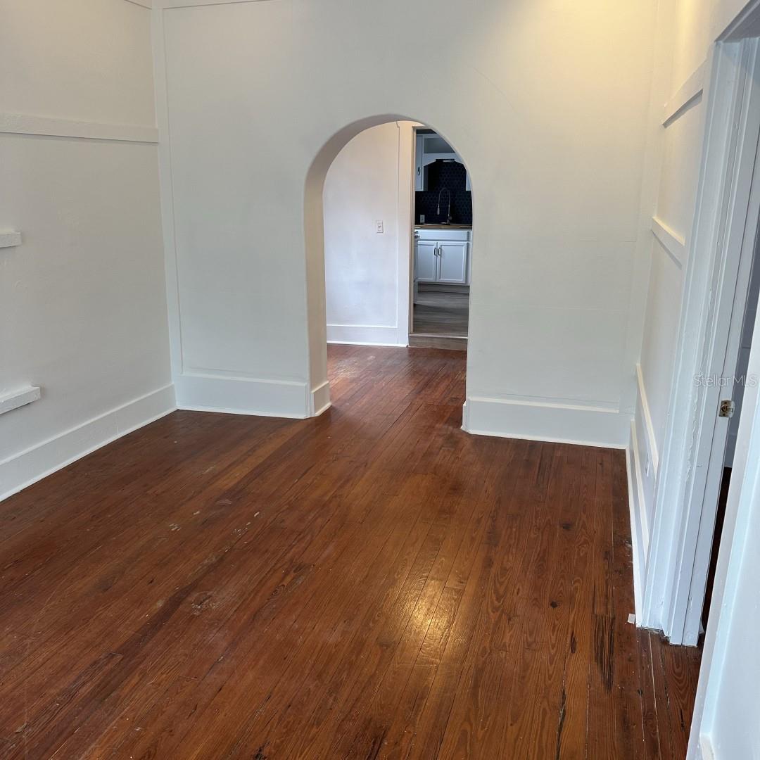 Image 16 of 20 For 205 Voorhis Avenue