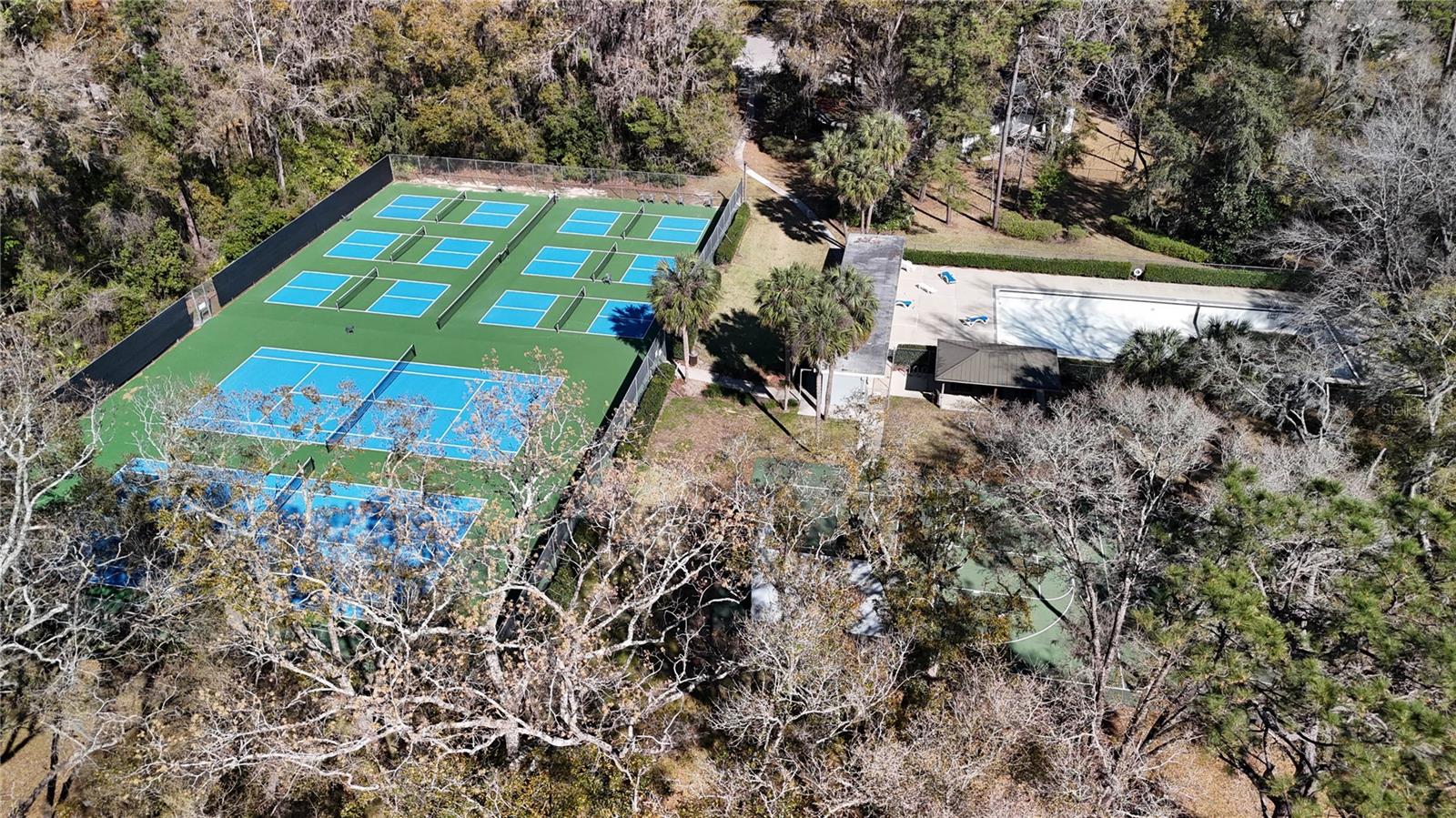 Image 38 of 43 For 2436 37th Terrace